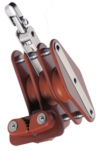 Block, Triple with Swivel Beck Cleat for Rope:16mm