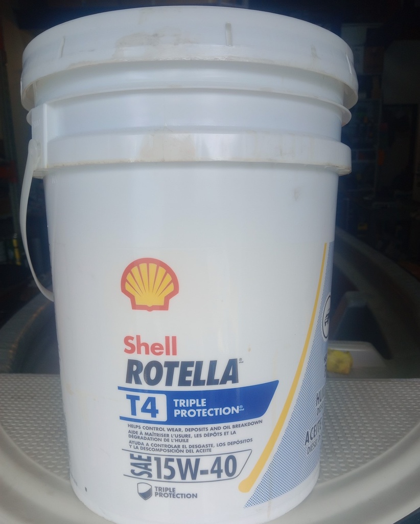 Motor Oil, SAE:15W-40 Rotella T4 5Gal Pail