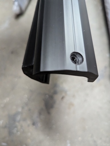 [TAC/V21-3671] Rubrail, Rigid Vinyl 1.5" Black Length:20'